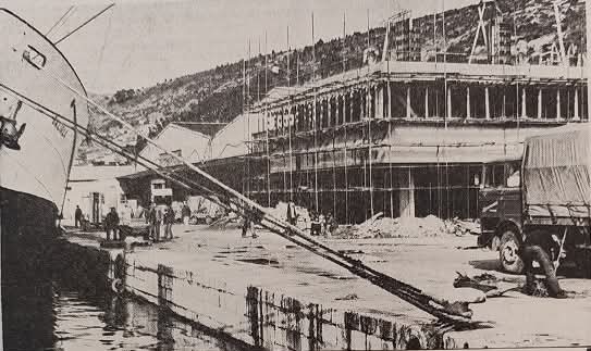 Upravna zgrada i putnički terminal