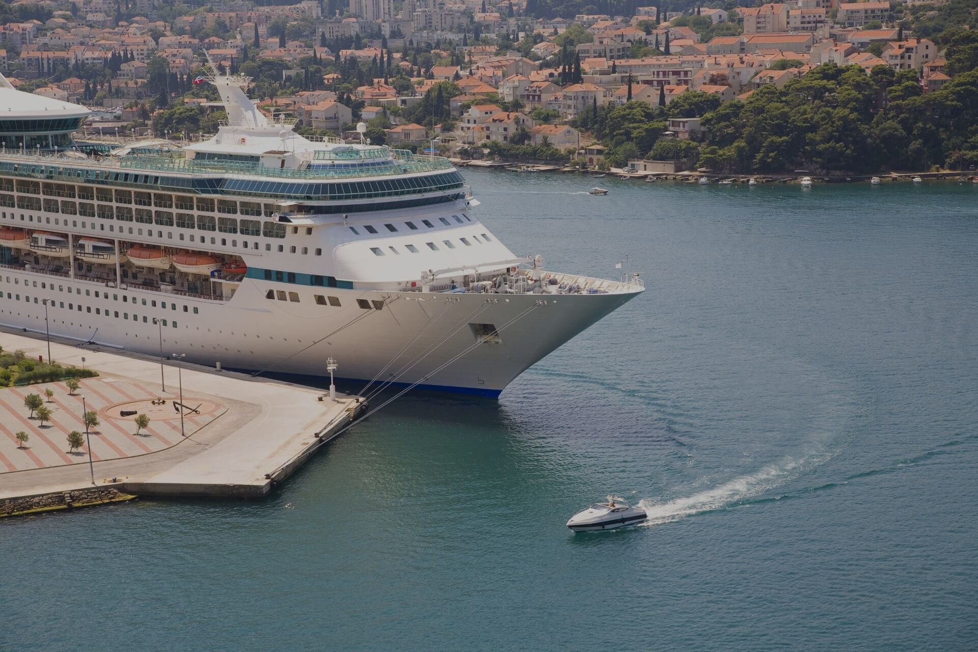 Brodska povezanost Luke Dubrovnik