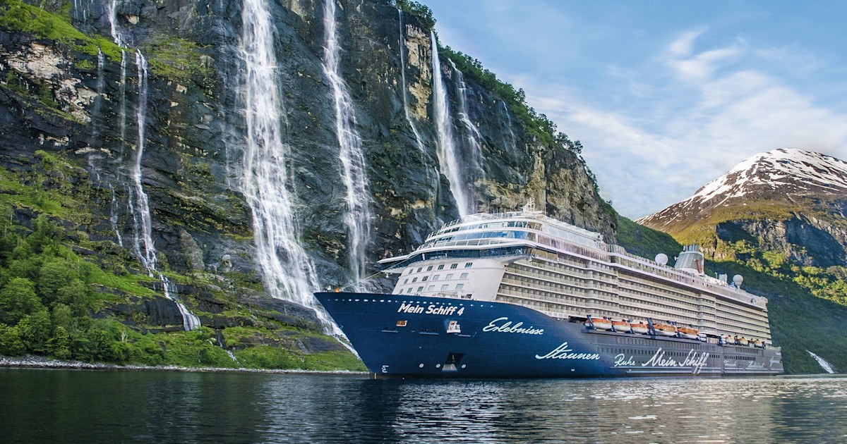 MEIN SCHIFF 4 - sluÅ¾bena fotografija broda