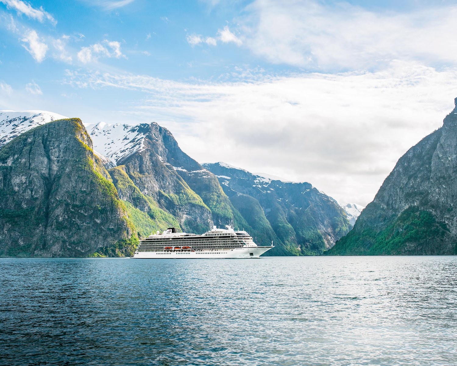 VIKING SKY - službena fotografija broda